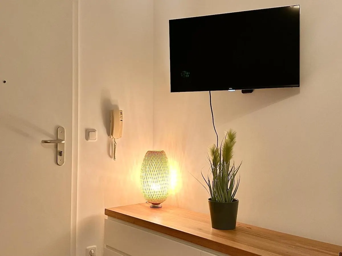Nahe Technischer Universitaet Erlangen Apartment